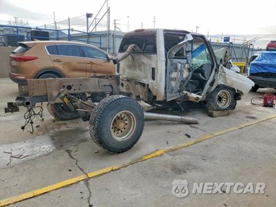 Trzecie zdjęcie samochodu z tyłu: 2007 CHEVROLET SILVERADO K2500 HEAVY DUTY VIN:1GCHK29687E529421 - miniatura