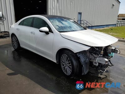 Czwarte zdjęcie samochodu z boku: 2025 MERCEDES-BENZ CLA 250 VIN:W1K5J4GB9SN513616 - miniatura