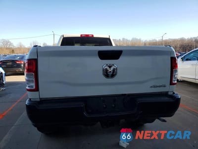 Zdjęcie 6 z 12 samochodu: 2019 RAM 2500 TRADESMAN VIN:3C6UR5HL2KG548431 - miniatura