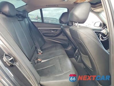 Zdjęcie 10 z 12 samochodu: 2017 BMW 320 XI VIN:WBA8E5G52HNU42003 - miniatura