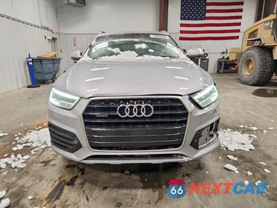 Piąte zdjęcie samochodu w środku: 2016 AUDI Q3 PRESTIGE VIN:WA1GFCFS7GR001007 - miniatura