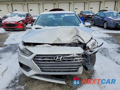 Piąte zdjęcie samochodu w środku: 2020 HYUNDAI ACCENT SE VIN:3KPC24A65LE121684 - miniatura