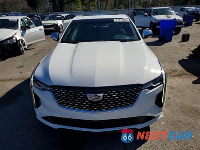 Piąte zdjęcie samochodu w środku: 2024 CADILLAC CT4 LUXURY + VIN:1G6DJ5RK1R0125945 - miniatura