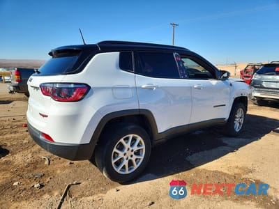 Trzecie zdjęcie samochodu z tyłu: 2025 JEEP COMPASS TRAILHAWK VIN:3C4NJDDN2ST609807 - miniatura