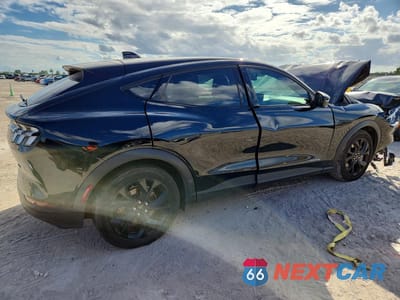 Trzecie zdjęcie samochodu z tyłu: 2024 FORD MUSTANG MACH-E SELECT VIN:3FMTK1S50RMA07882 - miniatura