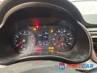Zdjęcie 9 z 12 samochodu: 2023 KIA RIO S VIN:3KPA24AD2PE538353 - miniatura