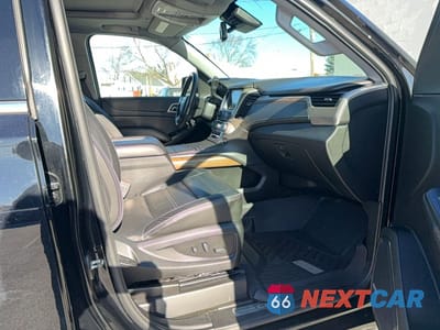 Piąte zdjęcie samochodu w środku: 2018 GMC YUKON XL DENALI VIN:1GKS2HKJXJR144518 - miniatura