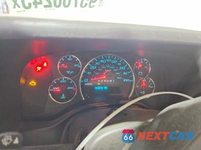 Zdjęcie 9 z 13 samochodu: 2023 CHEVROLET EXPRESS 2500 CARGO DELIVERY VAN VIN:1GCWGAFP0P1259348 - miniatura