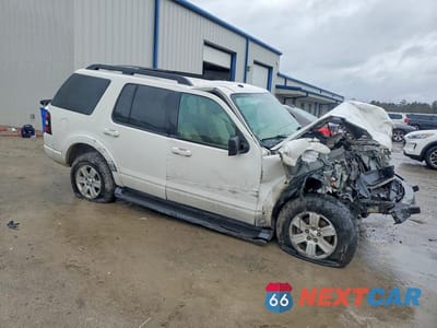 Czwarte zdjęcie samochodu z boku: 2010 FORD EXPLORER XLT VIN:1FMEU7DE5AUA95430 - miniatura