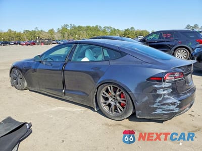 Drugie zdjęcie samochodu z przodu: 2023 TESLA MODEL S VIN:5YJSA1E67PF528820 - miniatura
