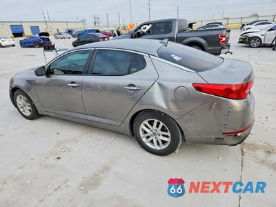 Drugie zdjęcie samochodu z przodu: 2013 KIA OPTIMA LX VIN:5XXGM4A76DG185455 - miniatura