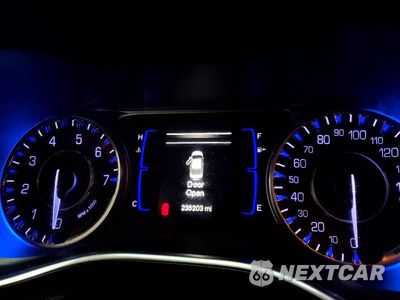 Zdjęcie 9 z 12 samochodu: 2015 CHRYSLER 200 LIMITED VIN:1C3CCCAB2FN724813 - miniatura