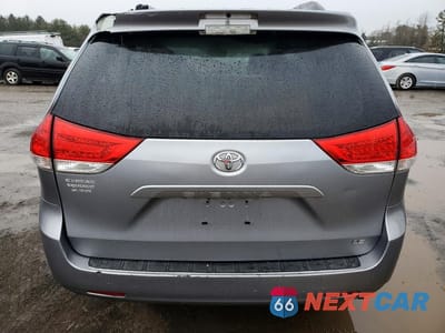 Zdjęcie 6 z 12 samochodu: 2013 TOYOTA SIENNA LE 8-PASSENGER VIN:5TDKK3DC0DS310810 - miniatura