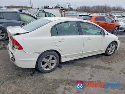 Trzecie zdjęcie samochodu z tyłu: 2010 HONDA CIVIC VP VIN:2HGFA1F33AH505009 - miniatura