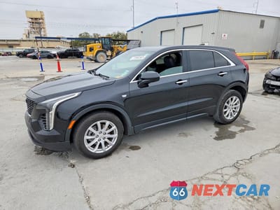 2021 CADILLAC XT4 LUXURY 1GYAZAR4XMF026799 - główne zdjęcie licytacji z USA - miniatura
