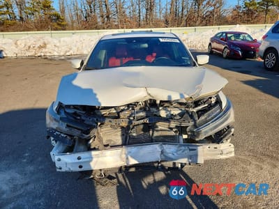 Piąte zdjęcie samochodu w środku: 2019 ACURA ILX PREMIUM A-SPEC VIN:19UDE2F84KA005003 - miniatura
