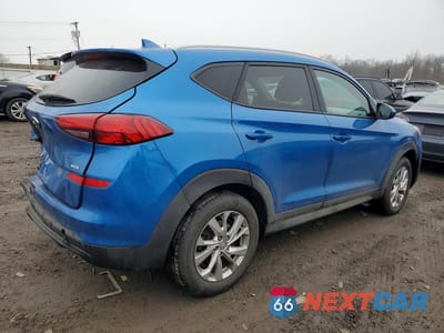 Trzecie zdjęcie samochodu z tyłu: 2019 HYUNDAI TUCSON SE VIN:KM8J3CA44KU958211 - miniatura