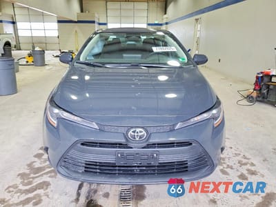 Piąte zdjęcie samochodu w środku: 2025 TOYOTA COROLLA LE VIN:5YFB4MDE1SP333603 - miniatura