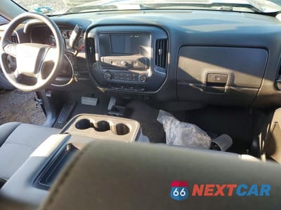 Zdjęcie 8 z 12 samochodu: 2018 CHEVROLET SILVERADO K1500 CUSTOM VIN:1GCVKPEC0JZ194795 - miniatura