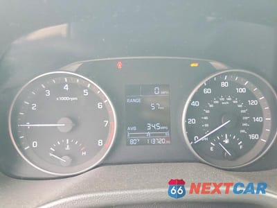 Zdjęcie 9 z 13 samochodu: 2017 HYUNDAI ELANTRA SE VIN:5NPD74LF4HH115736 - miniatura