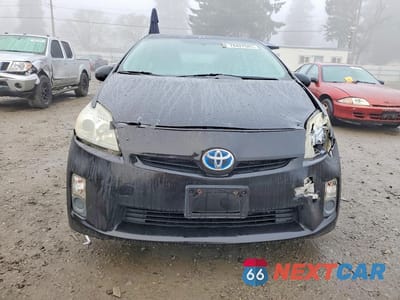 Piąte zdjęcie samochodu w środku: 2010 TOYOTA PRIUS III VIN:JTDKN3DU3A0160013 - miniatura