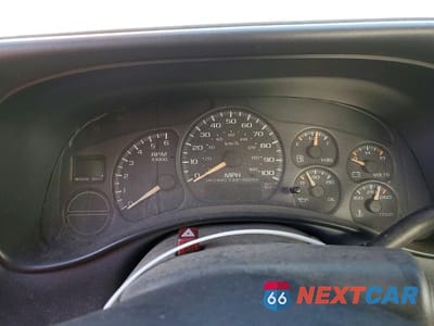 Zdjęcie 9 z 12 samochodu: 2002 CHEVROLET SILVERADO K1500 VIN:2GCEK19T221376290 - miniatura
