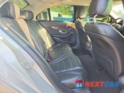 Zdjęcie 10 z 11 samochodu: 2016 MERCEDES-BENZ C 300 4MATIC VIN:WDDWF4KB9GR149999 - miniatura