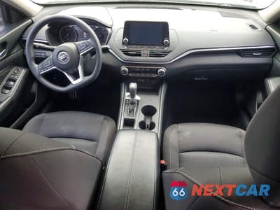 Zdjęcie 8 z 12 samochodu: 2019 NISSAN ALTIMA 2.5 S VIN:1N4BL4BV4KC251241 - miniatura