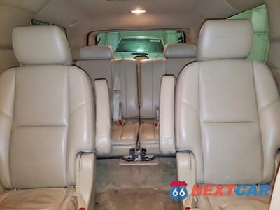 Zdjęcie 10 z 13 samochodu: 2012 CHEVROLET SUBURBAN K1500 LTZ VIN:1GNSKKE7XCR110985 - miniatura