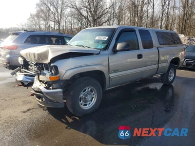 2000 CHEVROLET SILVERADO K2500 1GCGK29U6YZ211382 - główne zdjęcie licytacji z USA - miniatura