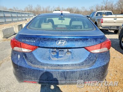 Zdjęcie 6 z 11 samochodu: 2013 HYUNDAI ELANTRA GLS VIN:KMHDH4AE2DU782260 - miniatura