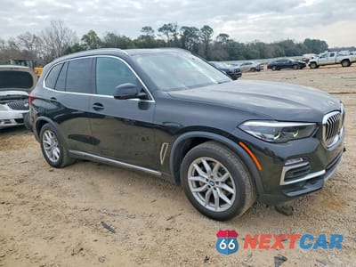 Czwarte zdjęcie samochodu z boku: 2019 BMW X5 XDRIVE40I VIN:5UXCR6C51KLL02491 - miniatura