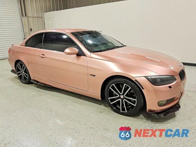 Czwarte zdjęcie samochodu z boku: 2007 BMW 335 I VIN:WBAWL73597PX49914 - miniatura