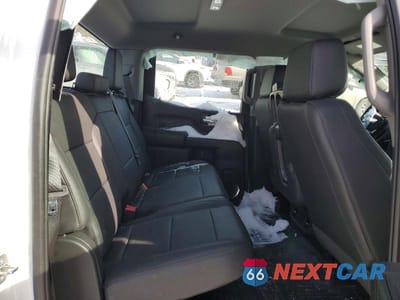 Zdjęcie 10 z 12 samochodu: 2024 CHEVROLET SILVERADO 1500 SILVERADO 4WD V8 CRE VIN:1GCUDAED5RZ183704 - miniatura