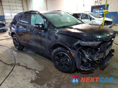 Czwarte zdjęcie samochodu z boku: 2020 CHEVROLET BLAZER 2LT VIN:3GNKBHRS5LS533696 - miniatura