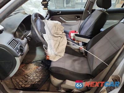 Zdjęcie 7 z 11 samochodu: 2005 VOLKSWAGEN JETTA GLS TDI VIN:3VWSR69M25M022154 - miniatura