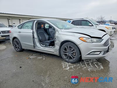 Czwarte zdjęcie samochodu z boku: 2018 FORD FUSION SE VIN:3FA6P0HD0JR238645 - miniatura