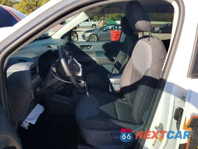Zdjęcie 7 z 12 samochodu: 2024 FORD MAVERICK XL VIN:3FTTW8B99RRA99260 - miniatura