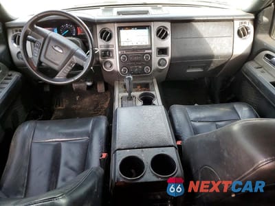 Zdjęcie 8 z 14 samochodu: 2017 FORD EXPEDITION EL XLT VIN:1FMJK1JT5HEA32868 - miniatura