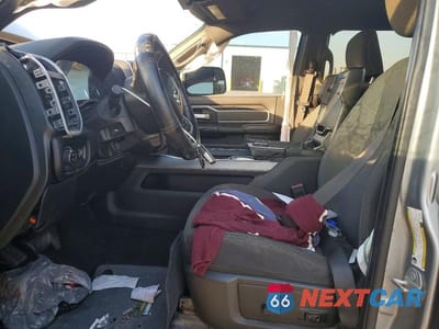 Zdjęcie 7 z 11 samochodu: 2022 RAM 2500 BIG HORN/LONE STAR VIN:3C6UR5DL2NG195621 - miniatura