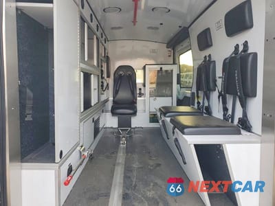 Zdjęcie 10 z 14 samochodu: 2023 FORD TRANSIT AMBULANCE VIN:1FDBR1CG1PKA18174 - miniatura