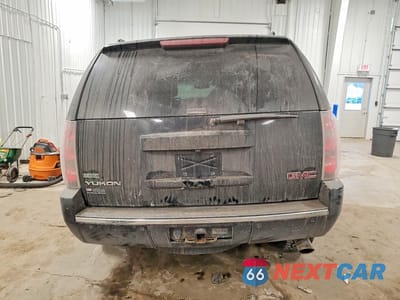 Zdjęcie 6 z 11 samochodu: 2011 GMC YUKON DENALI VIN:1GKS2EEF7BR362259 - miniatura