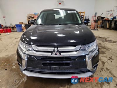 Piąte zdjęcie samochodu w środku: 2016 MITSUBISHI OUTLANDER SE VIN:JA4AD3A33GZ026062 - miniatura