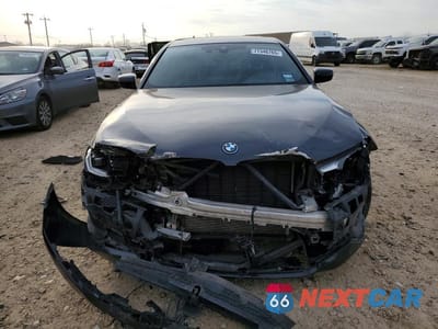 Piąte zdjęcie samochodu w środku: 2023 BMW 530XE VIN:WBA33AG03PCL98407 - miniatura
