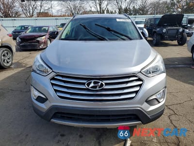 Piąte zdjęcie samochodu w środku: 2016 HYUNDAI SANTA FE SE VIN:KM8SMDHF3GU147151 - miniatura