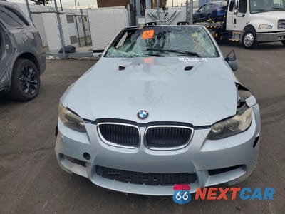 Piąte zdjęcie samochodu w środku: 2011 BMW M3 VIN:WBSDX9C57BE584307 - miniatura