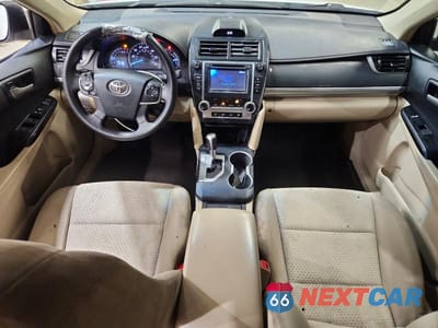Zdjęcie 8 z 12 samochodu: 2013 TOYOTA CAMRY L VIN:4T4BF1FK4DR291107 - miniatura