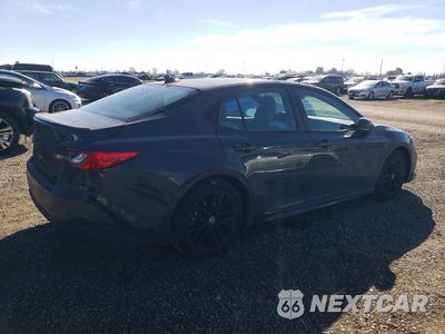 Trzecie zdjęcie samochodu z tyłu: 2025 TOYOTA CAMRY SE VIN:4T1DAACK0SU150120 - miniatura