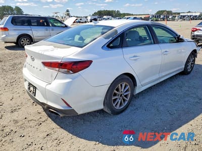 Trzecie zdjęcie samochodu z tyłu: 2018 HYUNDAI SONATA SE VIN:5NPE24AFXJH623253 - miniatura