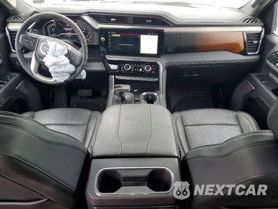 Zdjęcie 8 z 12 samochodu: 2025 GMC SIERRA K1500 DENALI VIN:1GTUUGEL3SZ219647 - miniatura
